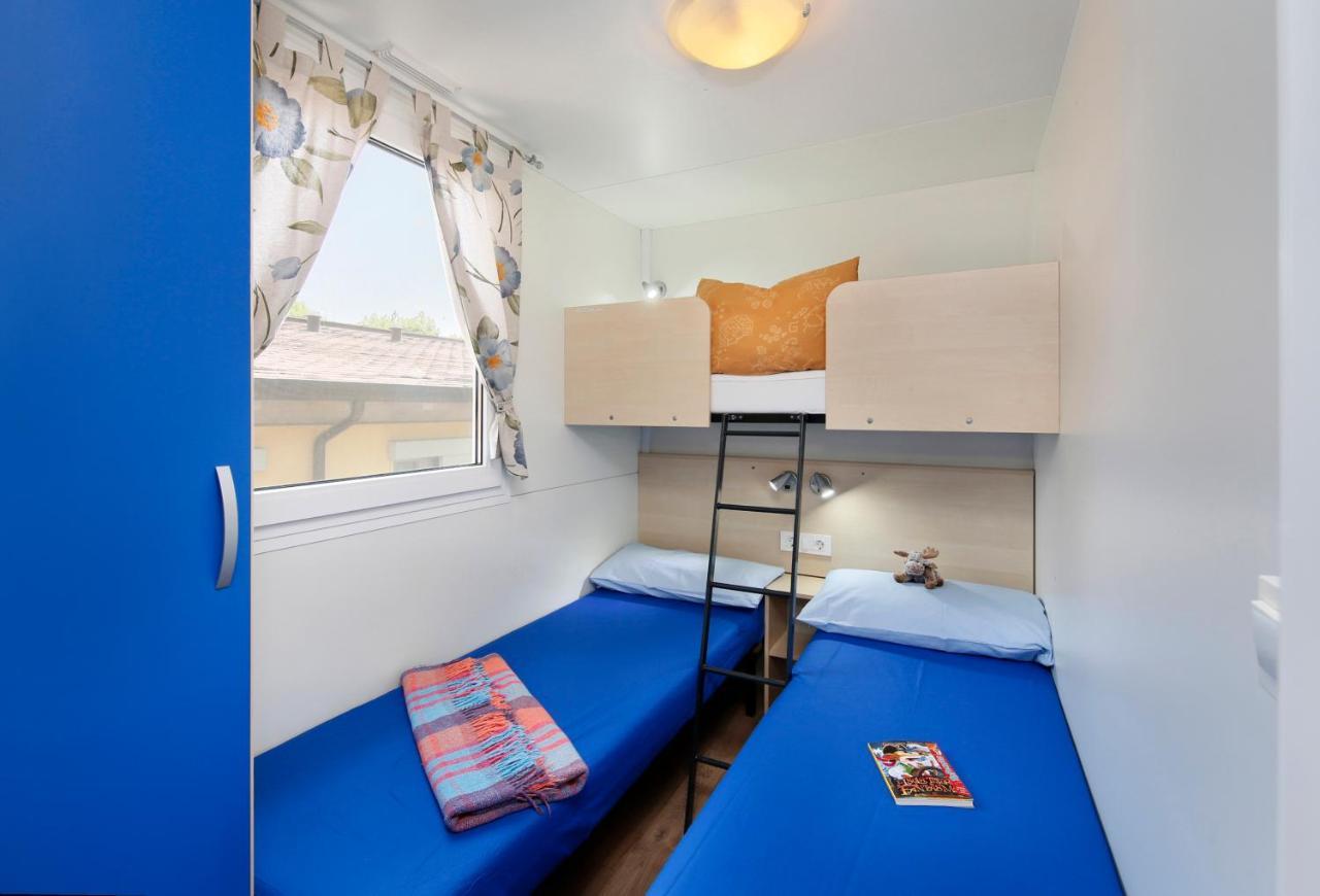 Albatross Mobile Homes On Valamar Camping Lanterna Tar-Vabriga Exterior photo